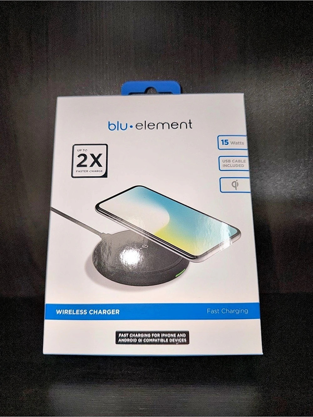 blu element MagSafe Wireless Charger 15W with USB-C Cable 4ft Black